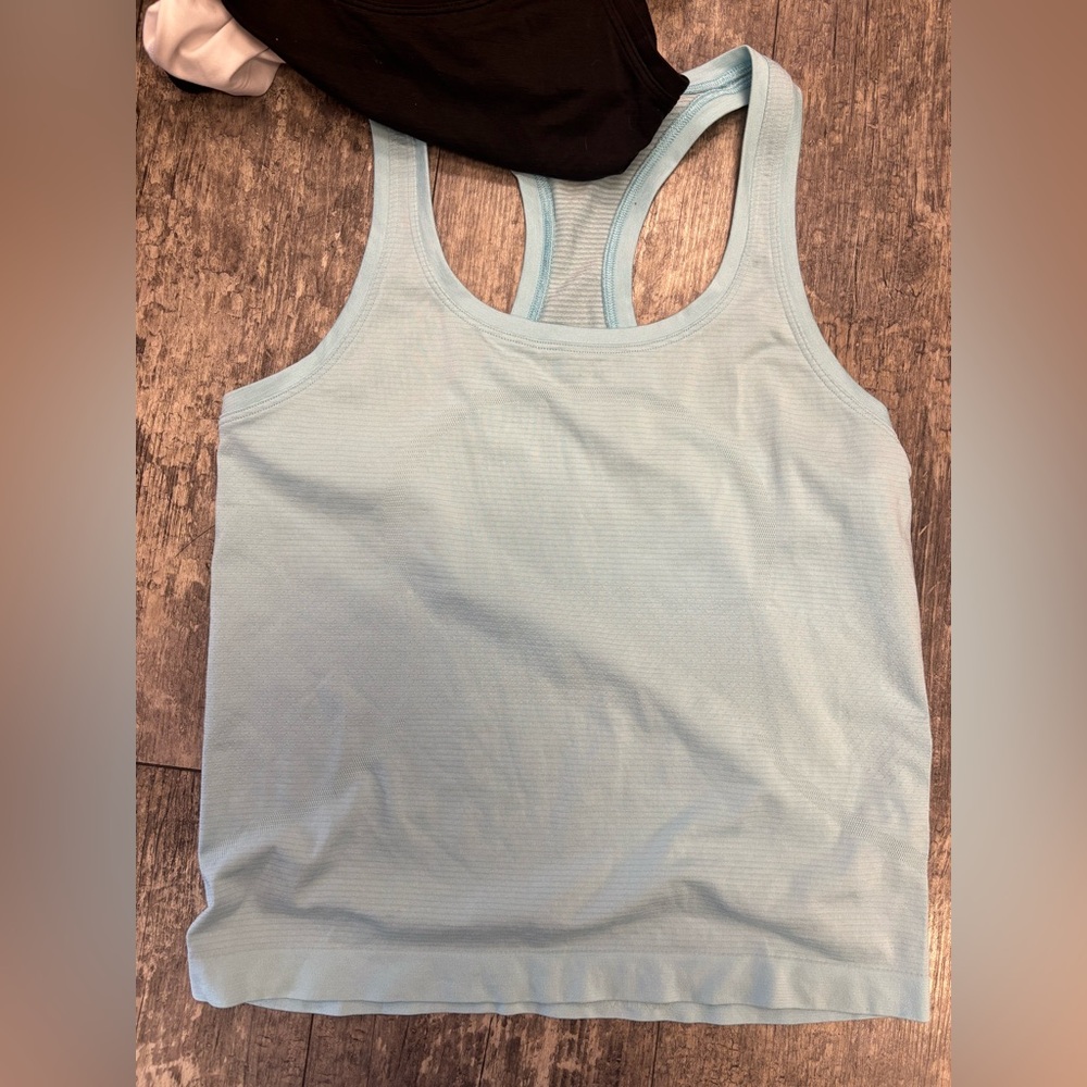 Lululemon swiftly tank